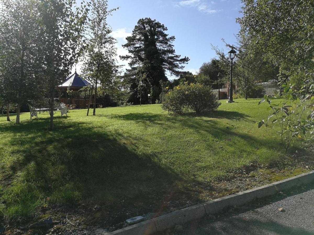 אניס Tower View Lodge מראה חיצוני תמונה