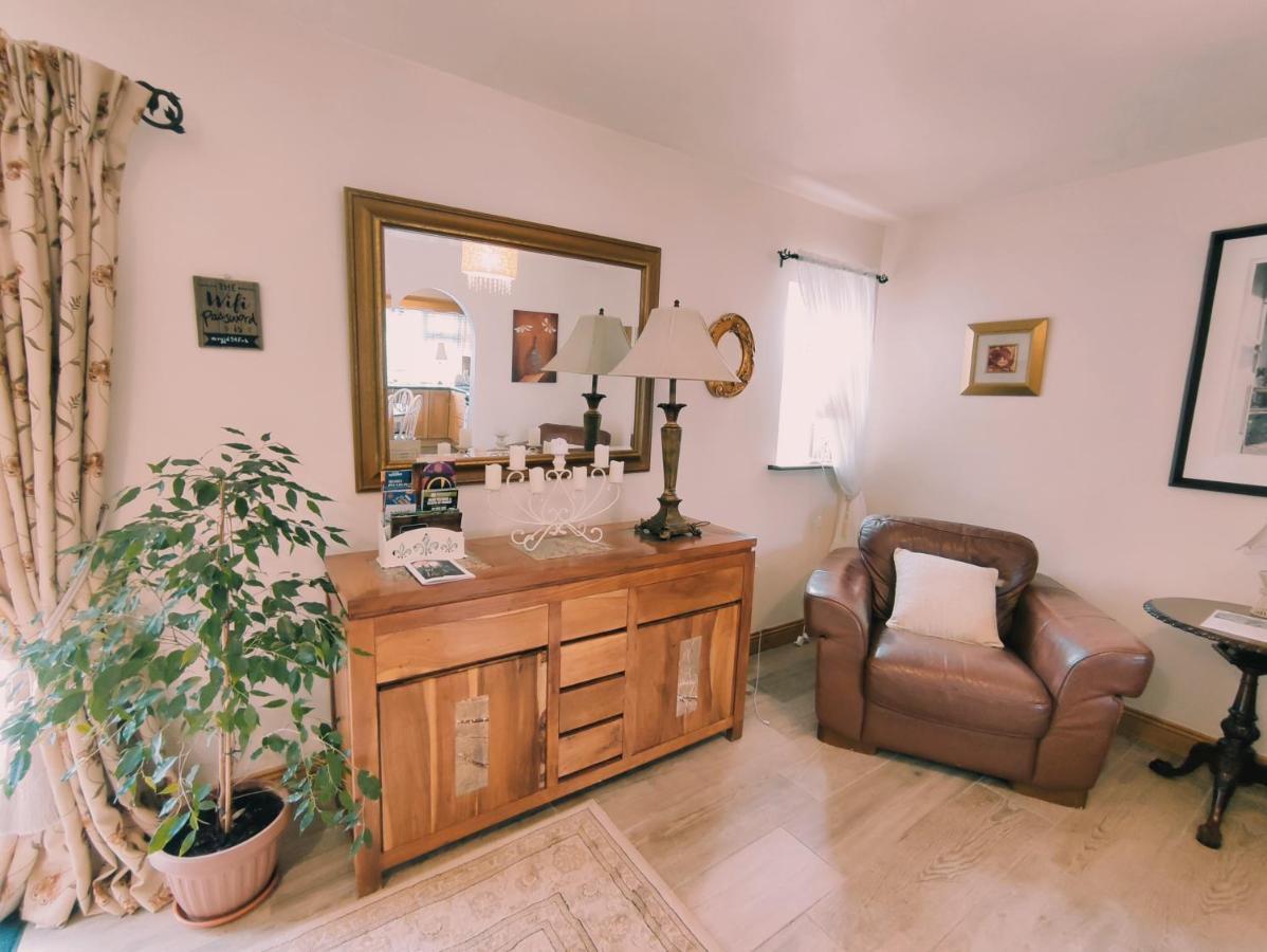 אניס Tower View Lodge מראה חיצוני תמונה
